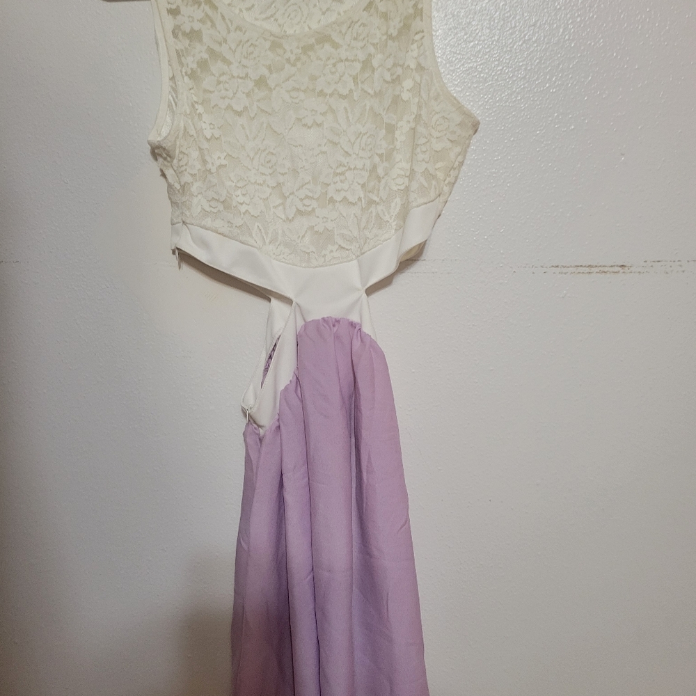 EUC Lilac and white cut out dress